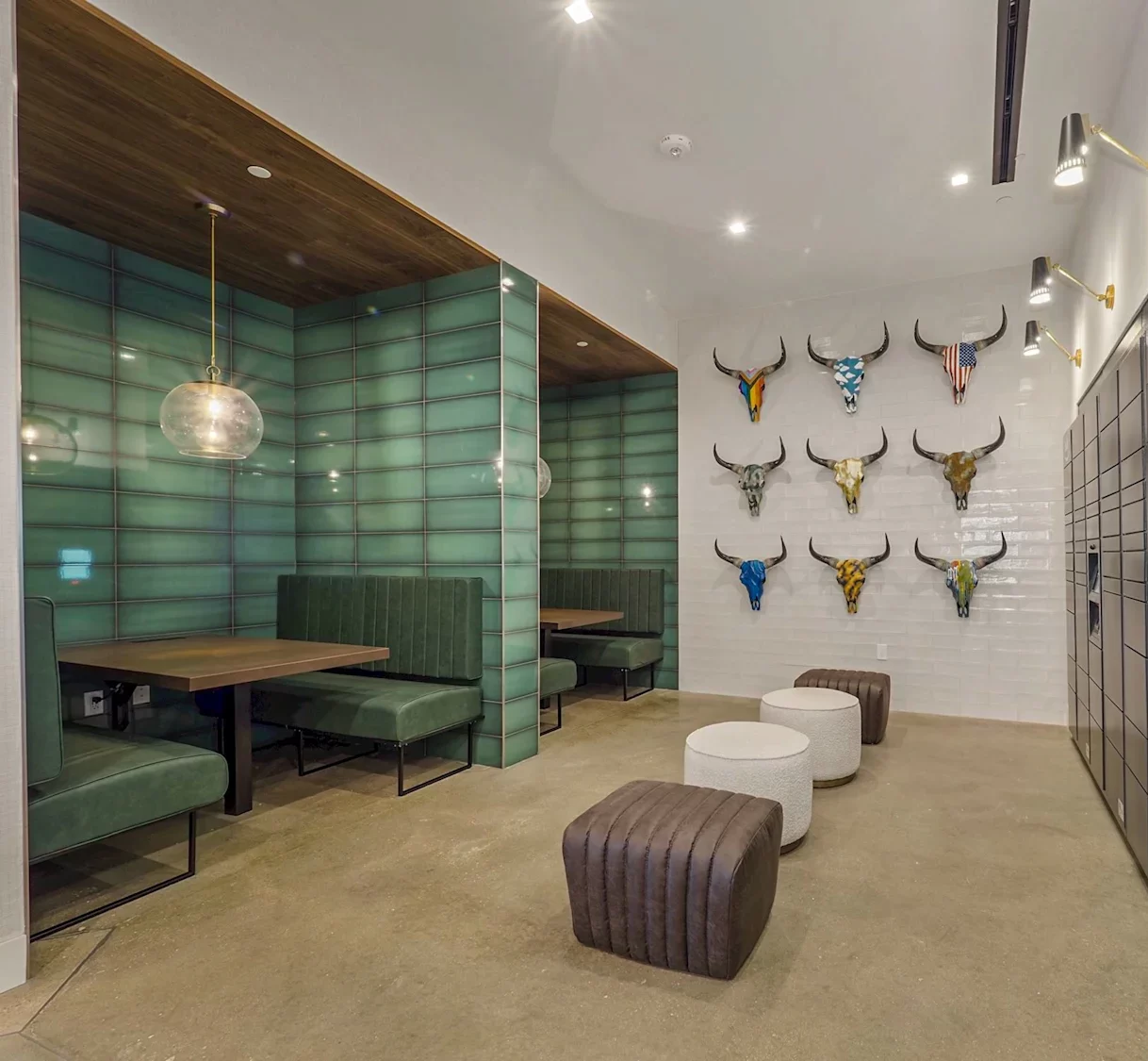 Sitting and co-working space